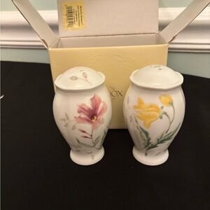 Lenox Porcelain Floral Salt & Pepper Shakers – Pink and Yellow Flowers